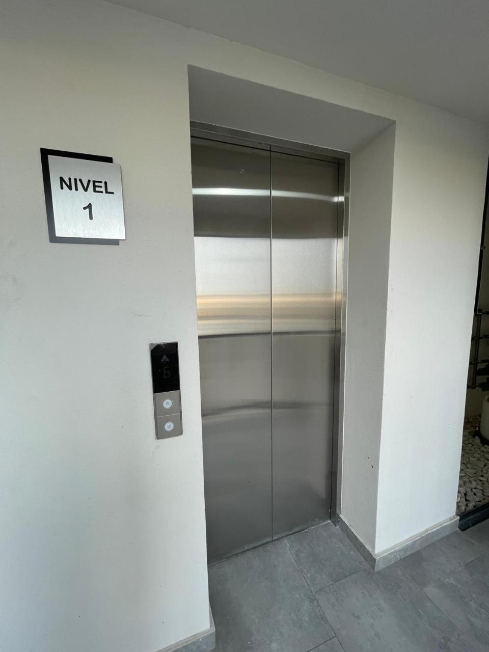 Apartament Depa Familiar Centrico Gdl Con Estacionamiento Guadalajara Zewnętrze zdjęcie